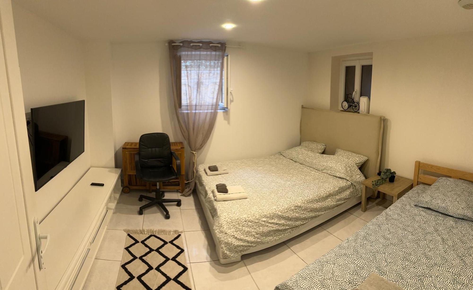Jolie Appartement Nice Proche Mer Et Aeroport Une Chambre Plus Salon Avec Cuisine Exterior photo